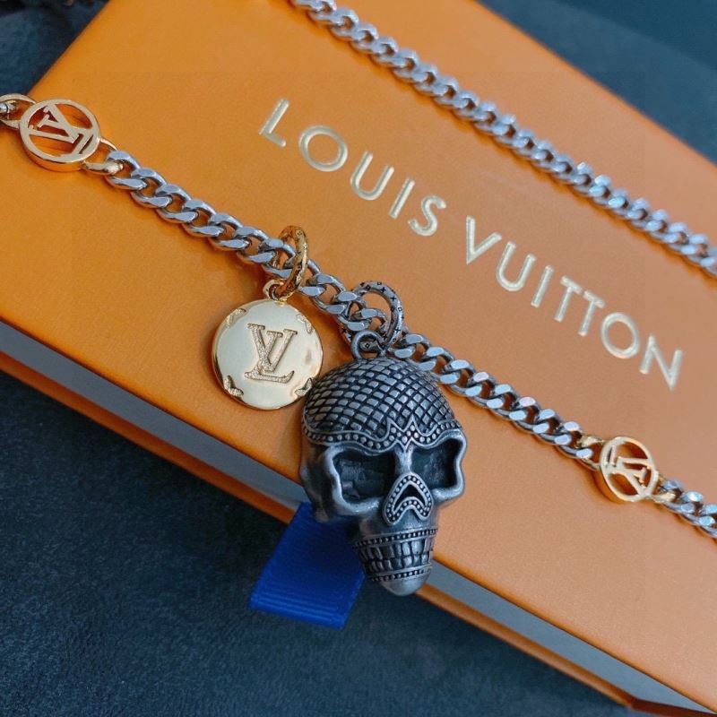 Louis Vuitton Necklaces